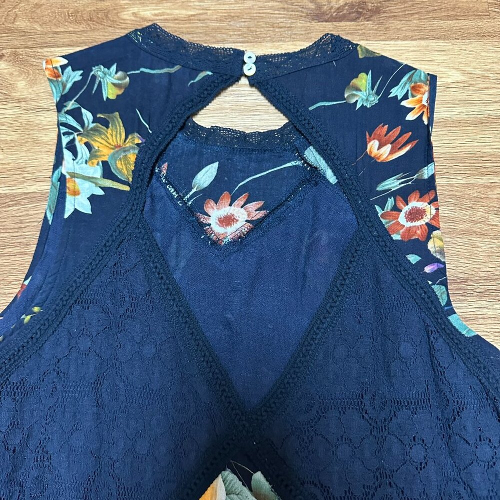 Umgee - Women's Navy Blue Floral and Keyhole Back Dress-Size S - Picture 7 of 10